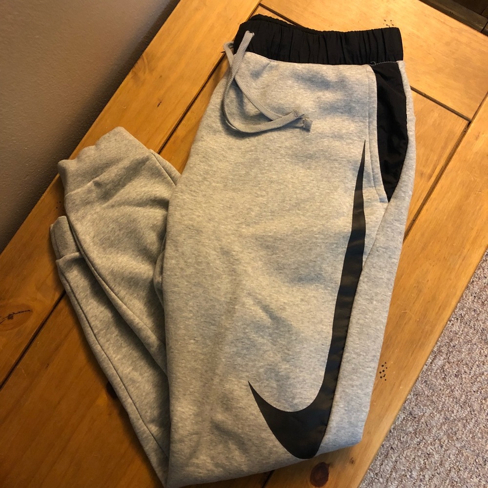Nike Joggers